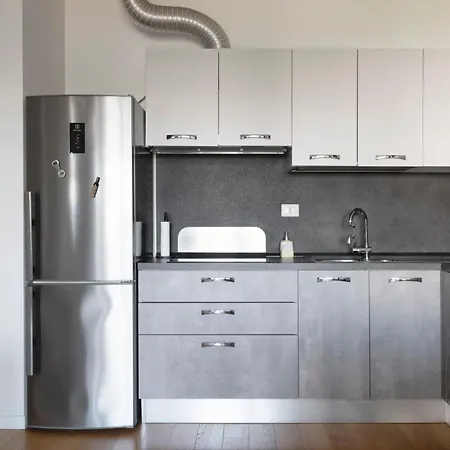 Park Apartment *
